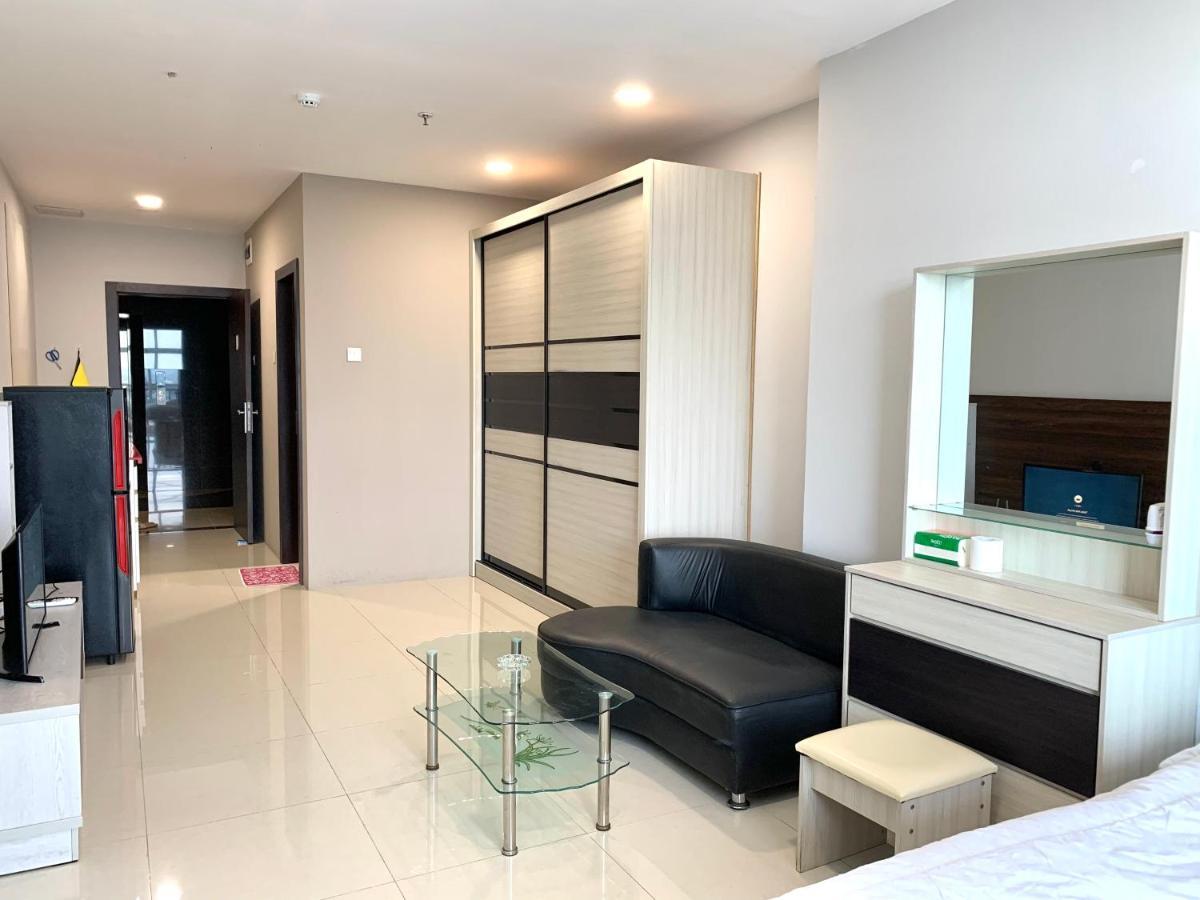 Spacious Studio Suite In Nagoya Batam Exterior foto